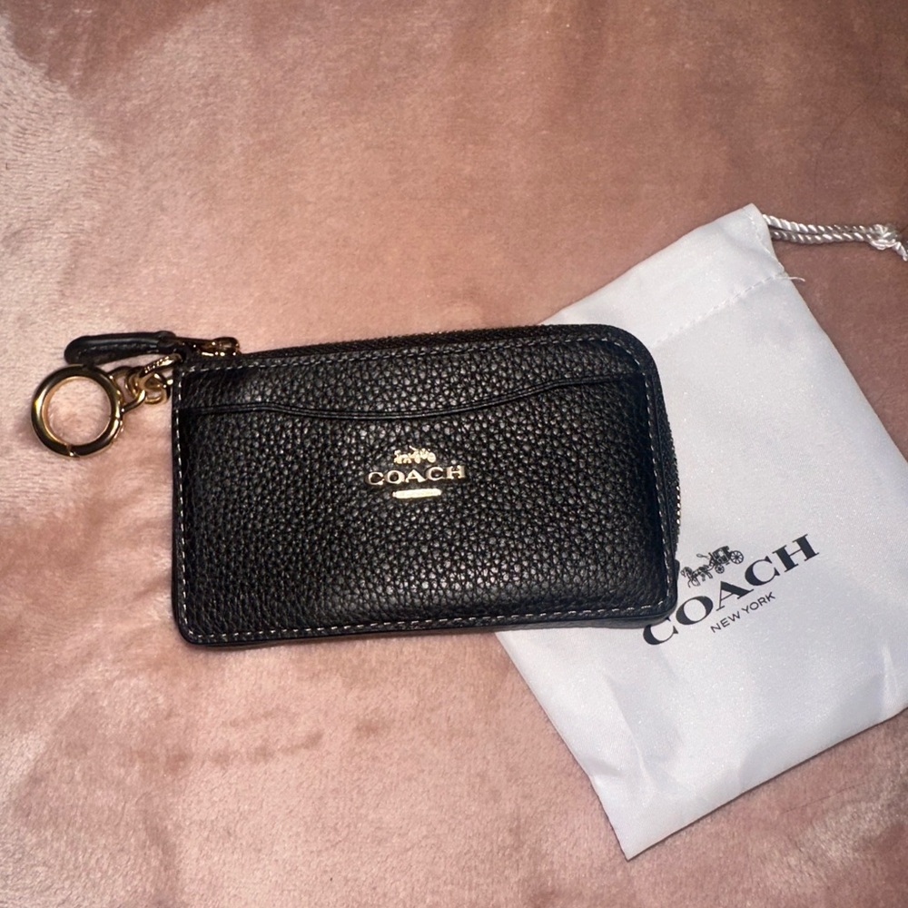 Coach Black Leather Wallet With Storage